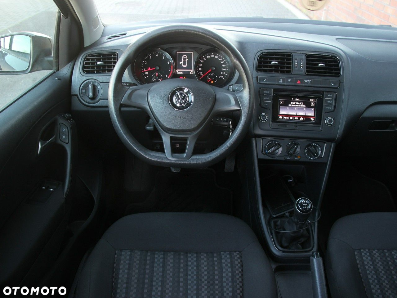Volkswagen Polo 1.0 (Blue Motion Technology) Trendline - 17