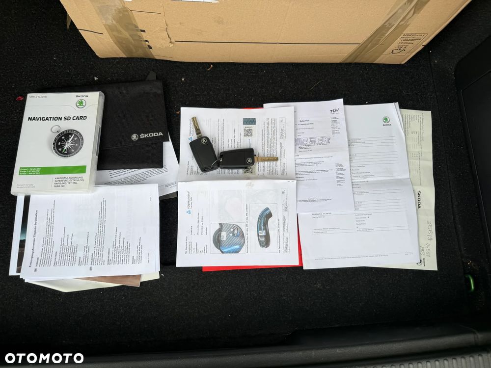 Skoda Octavia 2.0 TSI RS 230 - 38