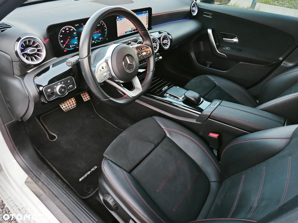 Mercedes-Benz Klasa A 250 E AMG Line 8G-DCT - 12