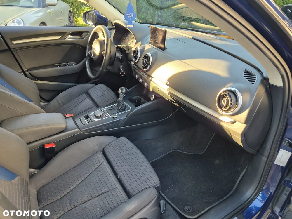 Audi A3 Sportback - 9