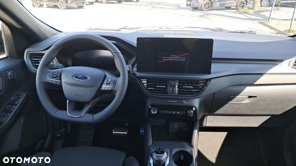 Ford Kuga - 8