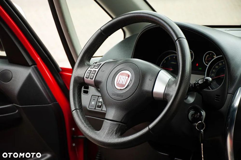 Fiat Sedici 1.6 16V 4x4 Dynamic - 21