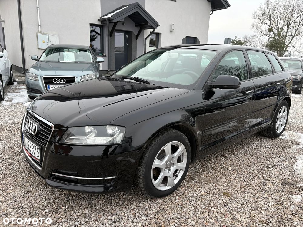 Audi A3 Sportback 1.6 TDI DPF Attraction - 2