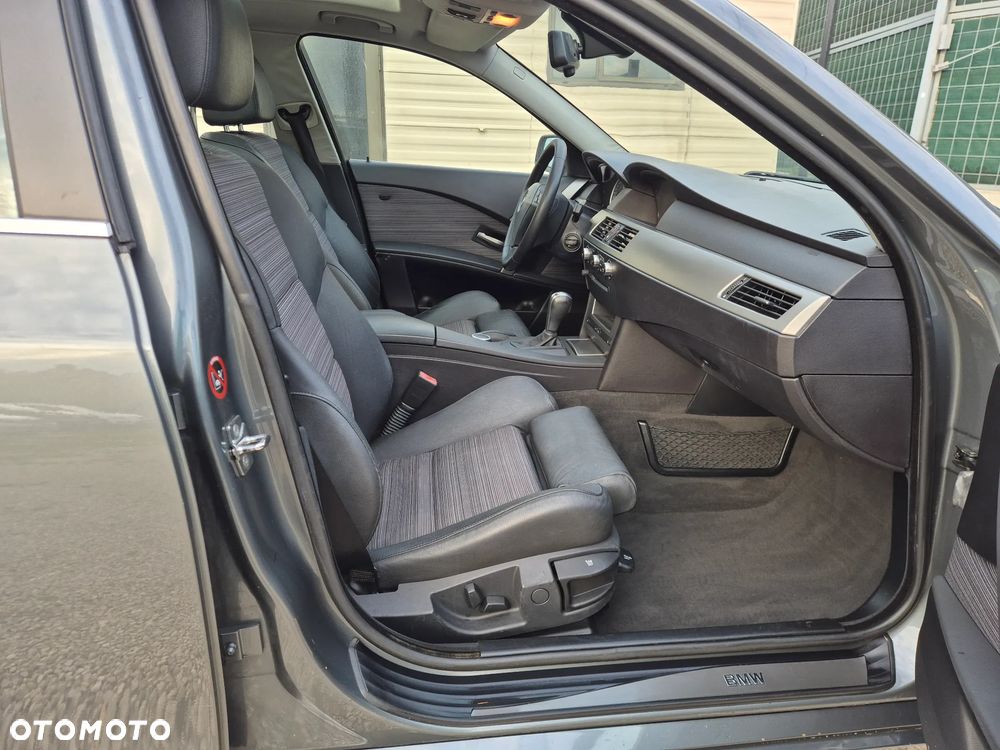BMW Seria 5 520d - 16