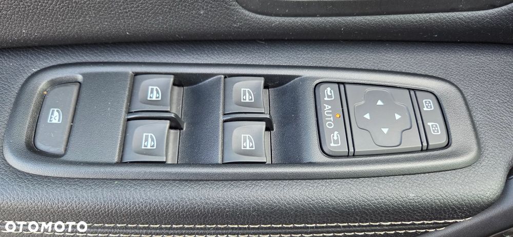 Dacia Duster TCe 150 EDC 2WD Prestige - 28