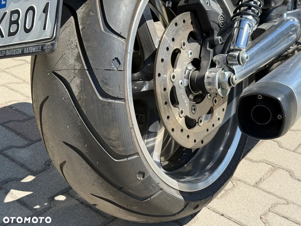 Harley-Davidson V-Rod Muscle - 6