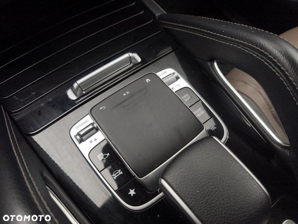 Mercedes-Benz GLE - 18