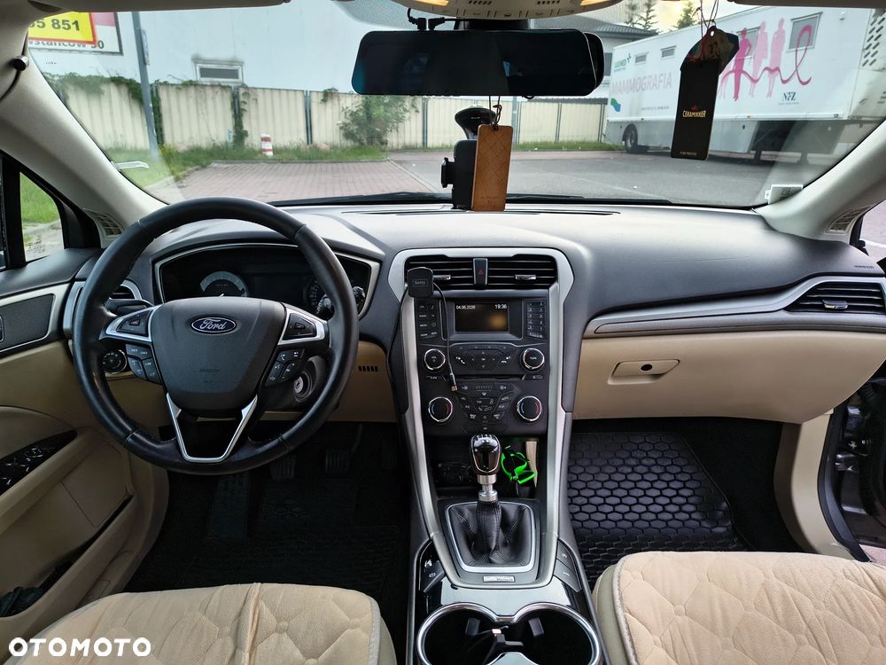 Ford Mondeo - 15