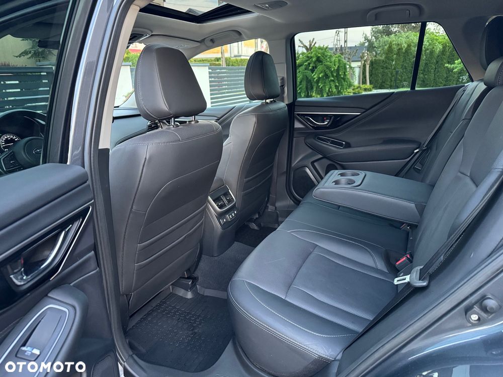 Subaru Outback 2.5i Lineartronic Edition Platinum Cross - 18