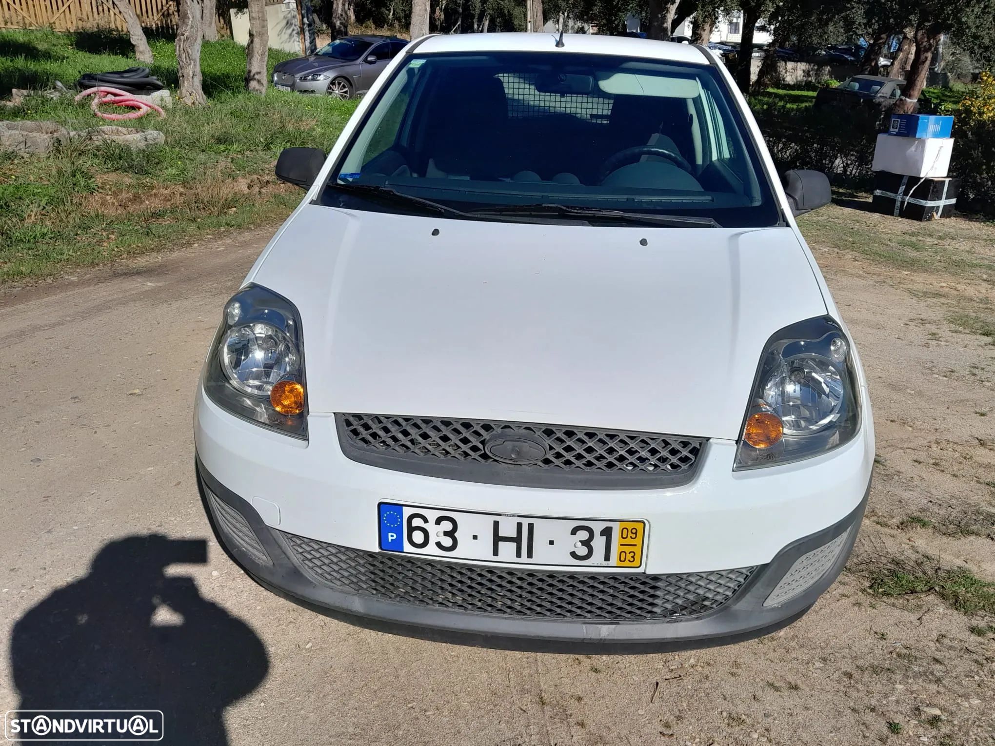 Ford Fiesta 1.4 Tdci Van Iva dedutível - 1