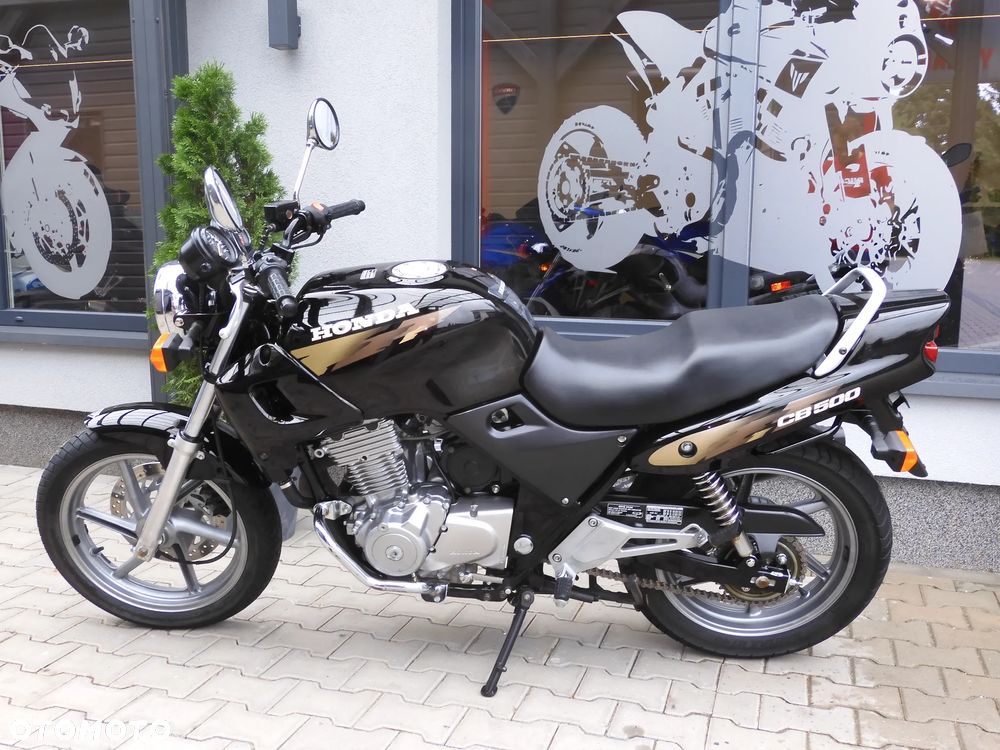 Honda CB - 31