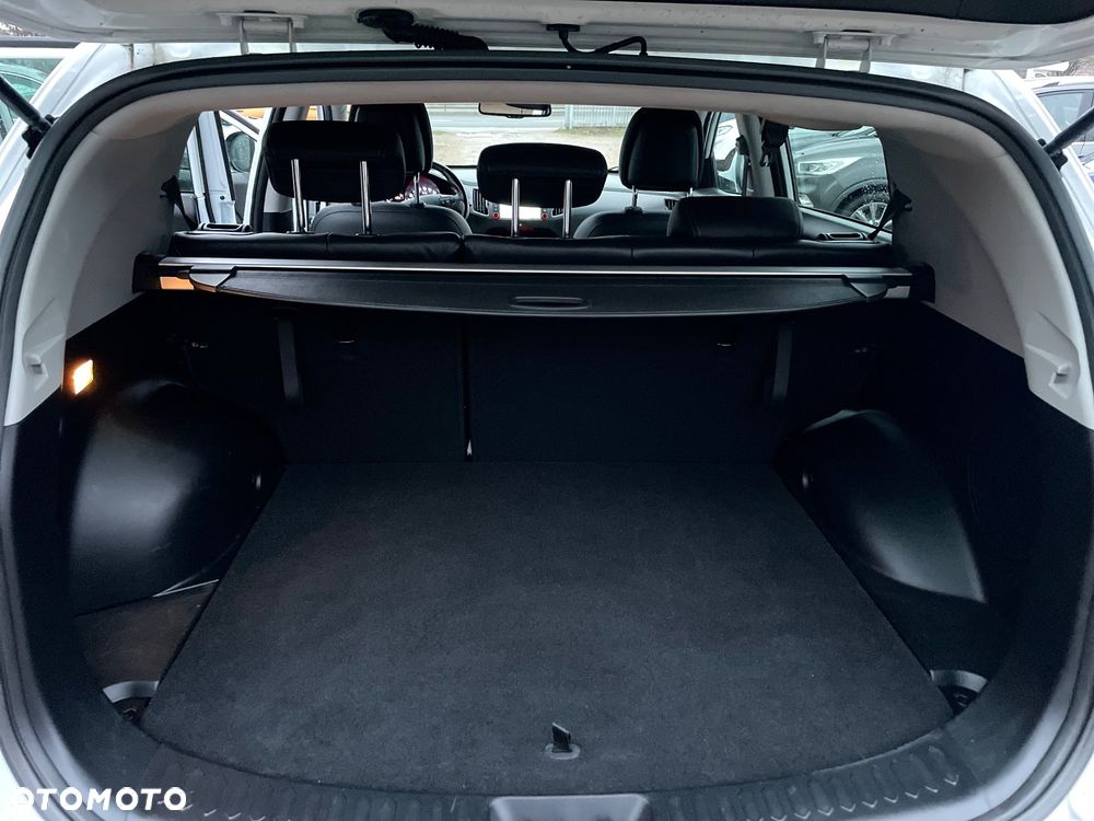 Kia Sportage 1.7 CRDI 2WD ISG Dream-Team Edition - 28