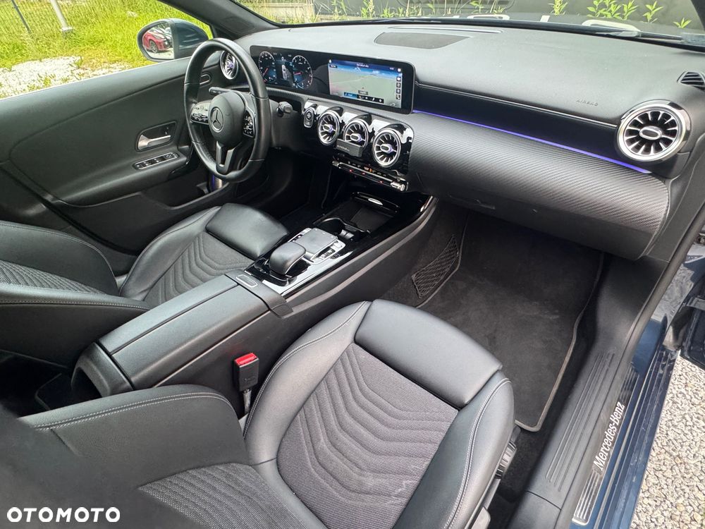 Mercedes-Benz Klasa A 180 Style 7G-DCT - 22