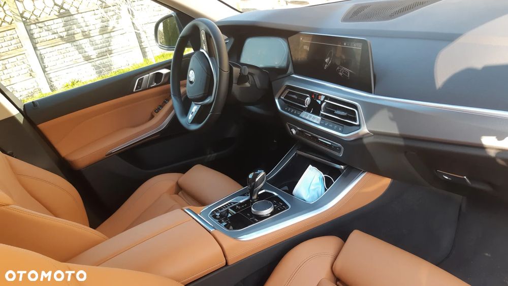 BMW X5 xDrive40i - 2