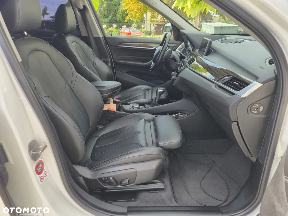 BMW X1 sDrive18d Sport Line sport - 23