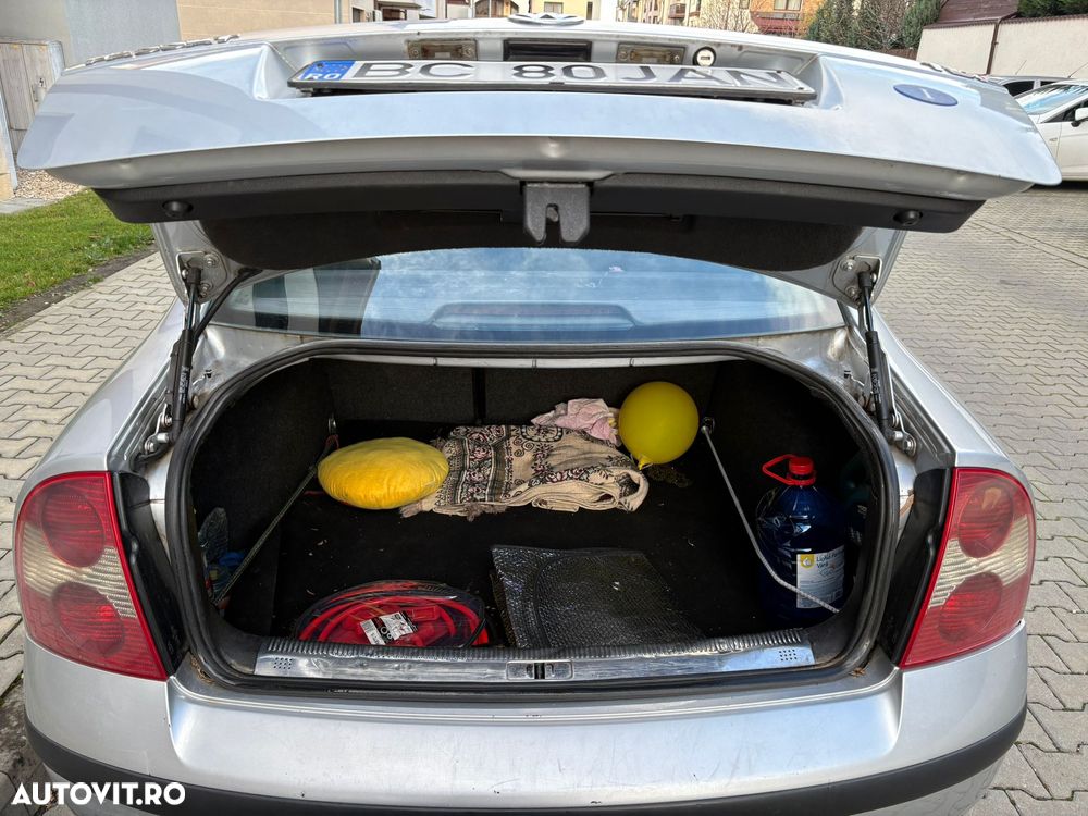 Volkswagen Passat 1.9TDI Comfortline - 2