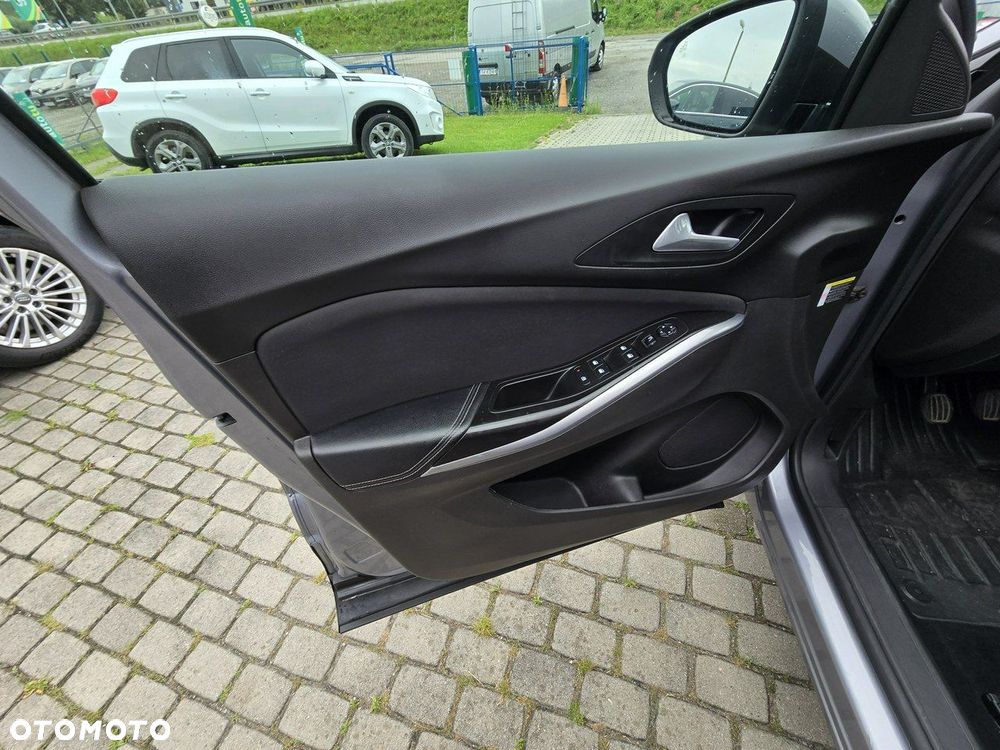 Opel Grandland X 1.5 CDTI Enjoy S&S - 19