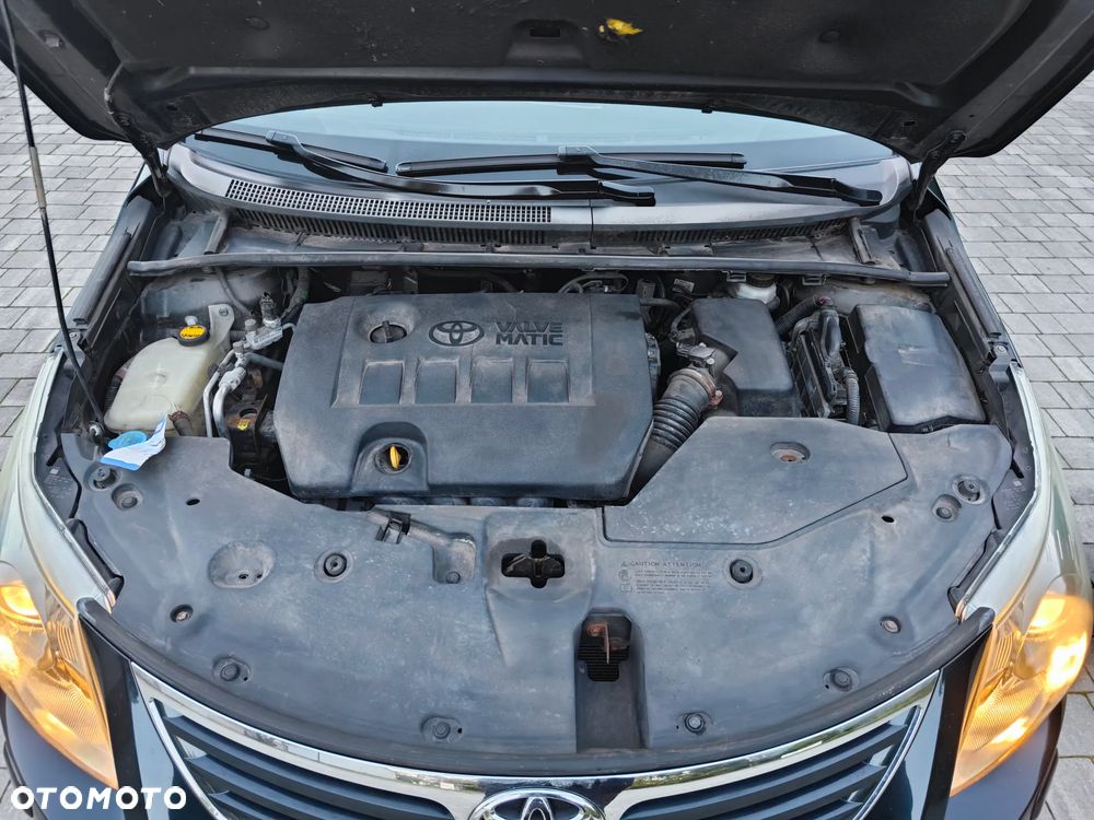 Toyota Avensis 1.8 Sol plus NAVI - 34