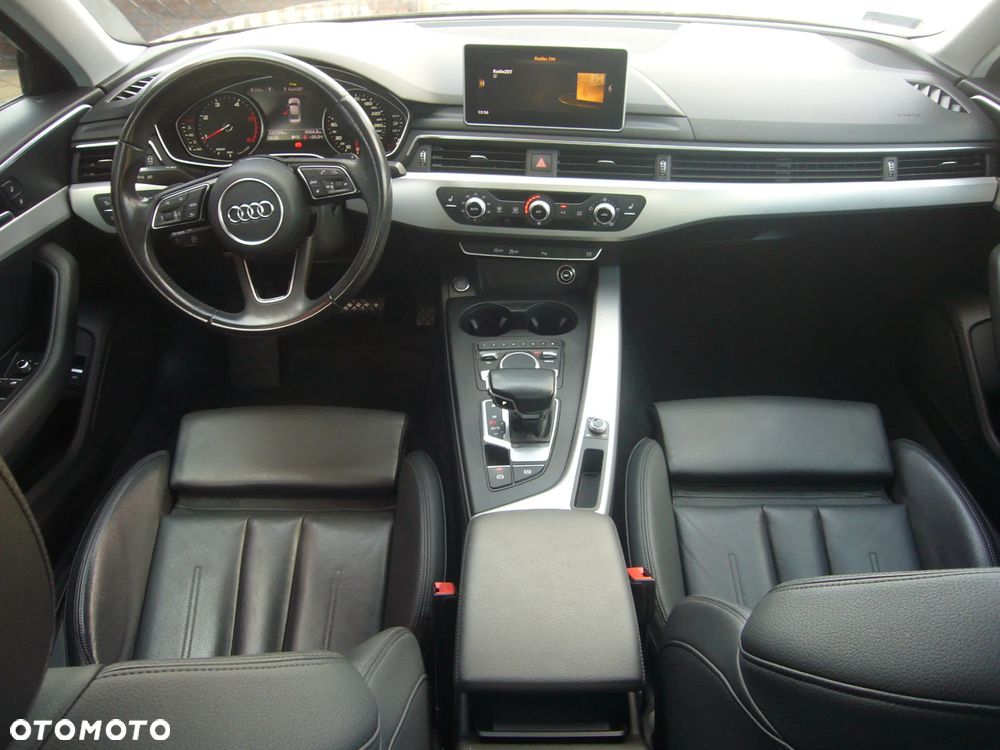 Audi A4 Limousine - 15