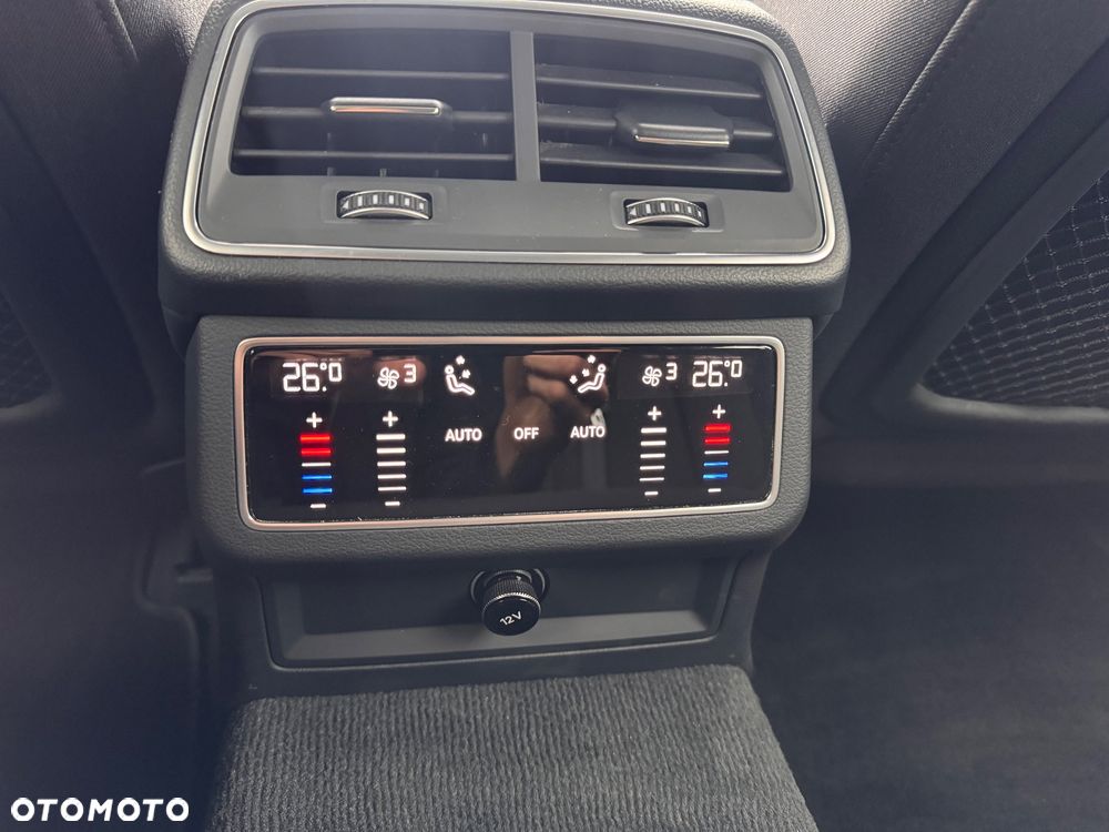 Audi A6 Avant 40 TDI S tronic - 19
