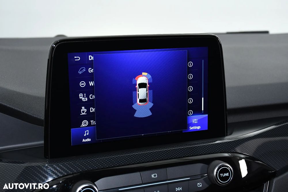 Ford Kuga 2.5 Duratec FHEV ST-LINE - 31