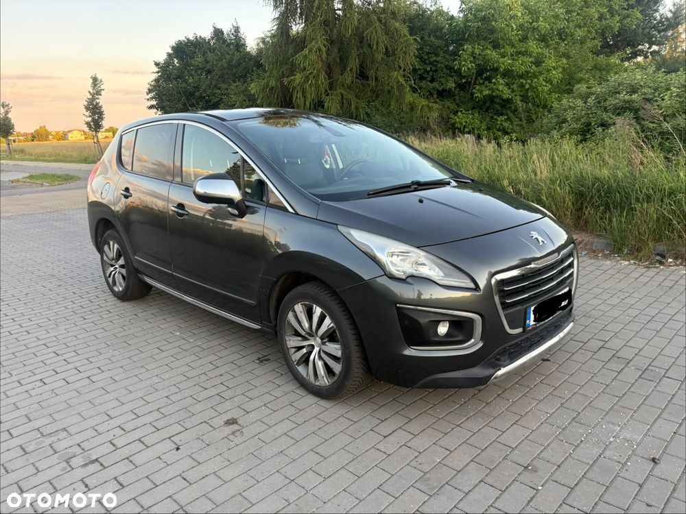 Peugeot 3008 1.2 PureTech Allure S&S - 2