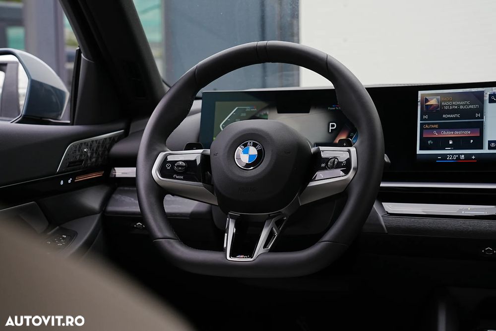 BMW Seria 5 520i AT MHEV - 13