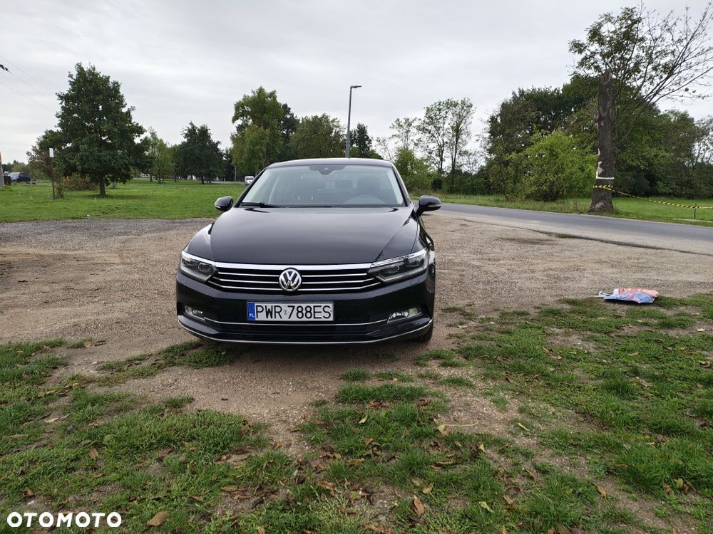 Volkswagen Passat - 5