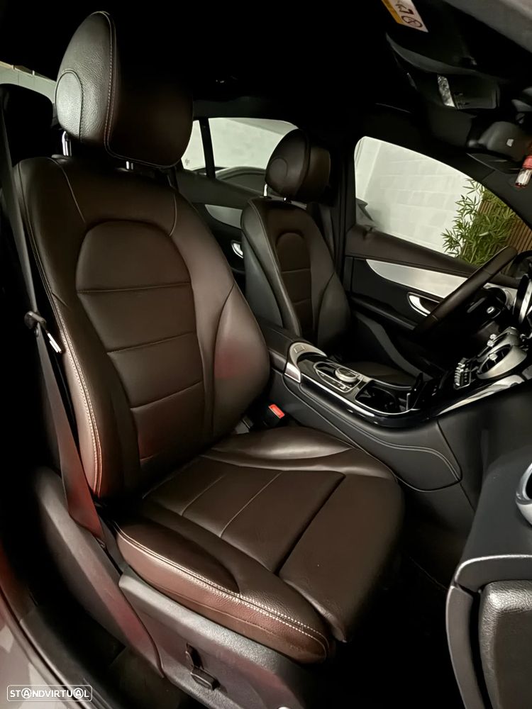 Mercedes-Benz GLC 250 d Coupé AMG Line 4-Matic - 25