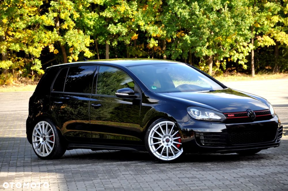 Volkswagen Golf 2.0 GTI DSG - 8