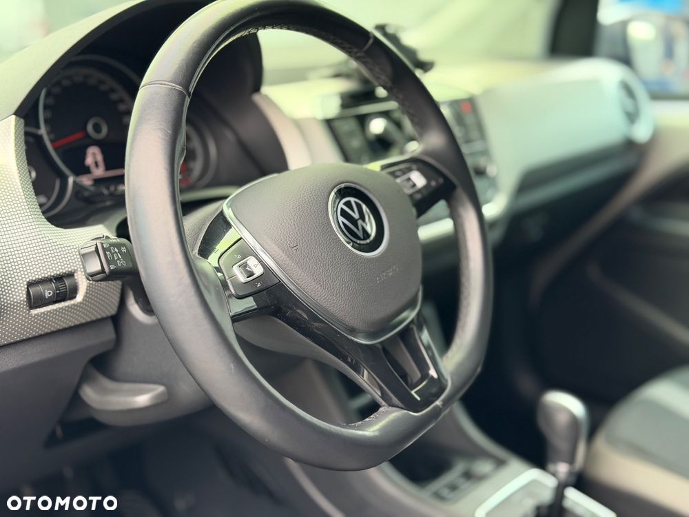 Volkswagen up! 1.0 street - 7