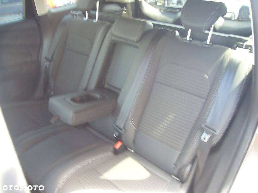 Ford Kuga 1.5 EcoBoost FWD ST-Line - 14