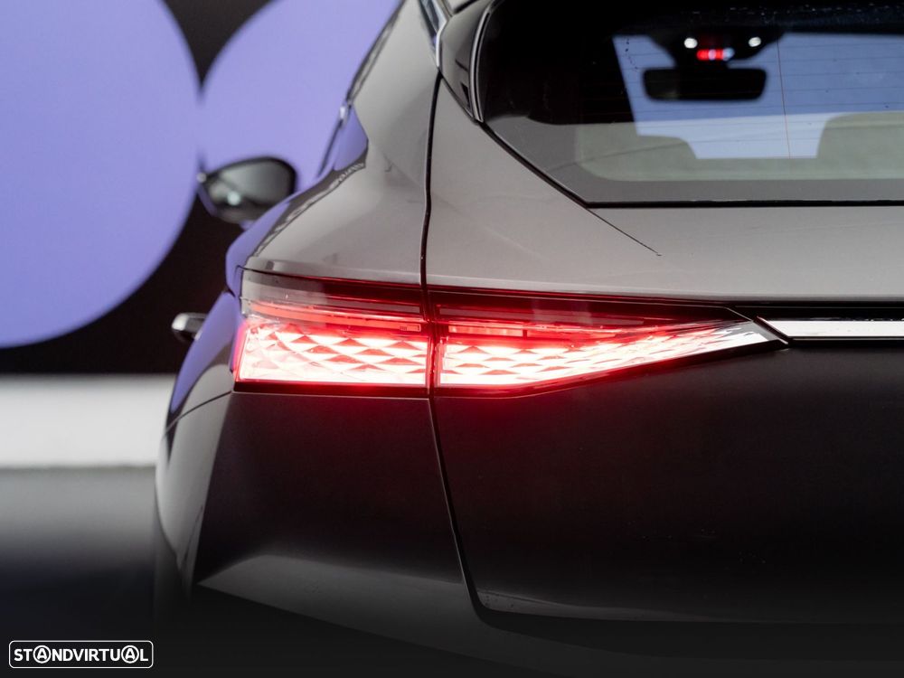 DS DS4 1.5 BlueHDi Bastille + EAT8 - 10