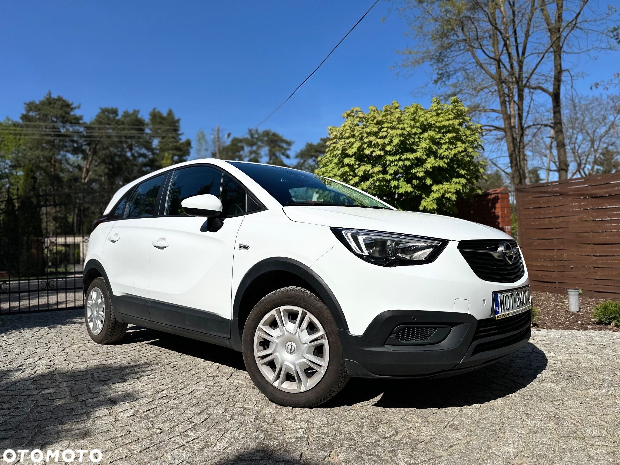 Opel Crossland X 1.2 T Enjoy S&S - 1
