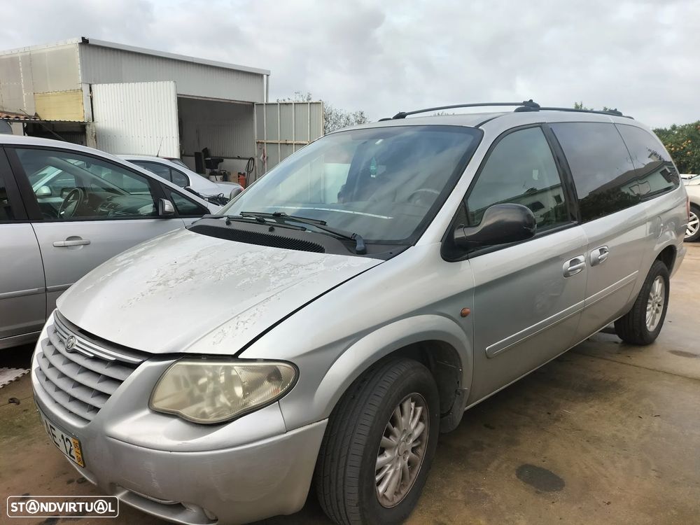 Chrysler Voyager 2.5 CRD SE - 1