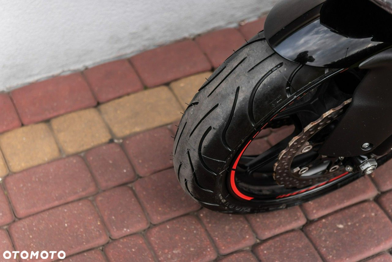Kawasaki ZX - 7