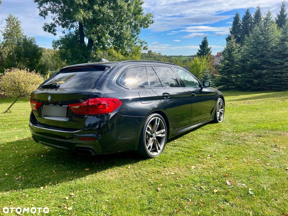 BMW Seria 5 M550d xDrive - 6