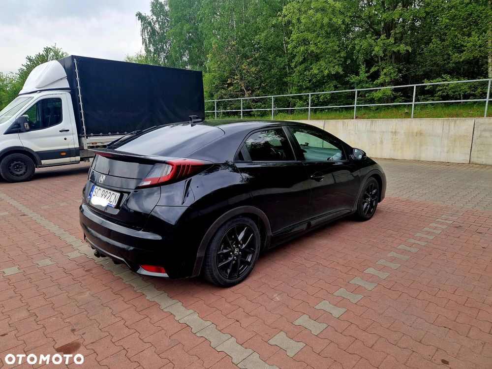 Honda Civic 1.8i-VTEC Sport - 2