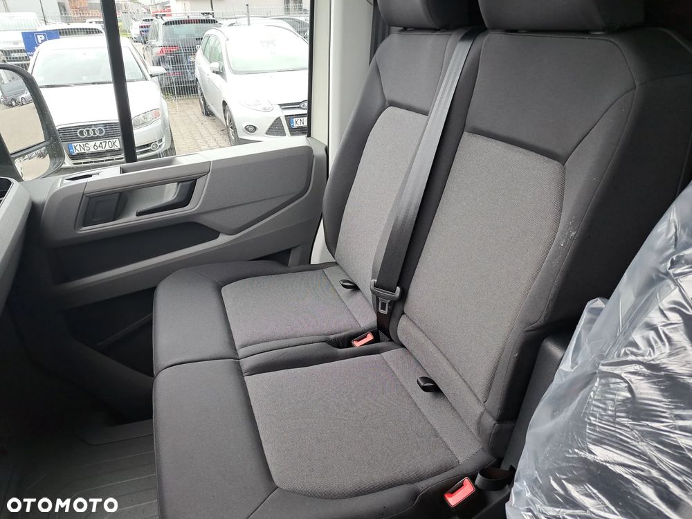 Volkswagen Crafter - 17