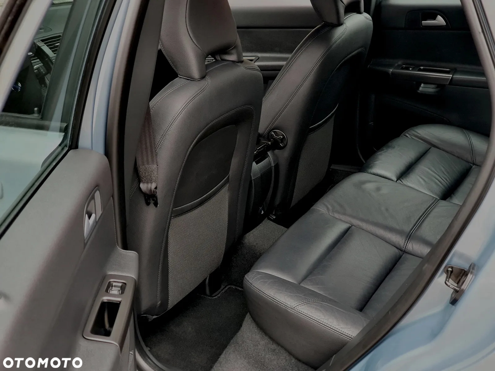 Volvo V50 DPF D4 Geartronic Summum - 4