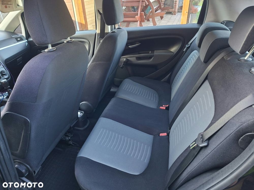 Fiat Grande Punto - 7