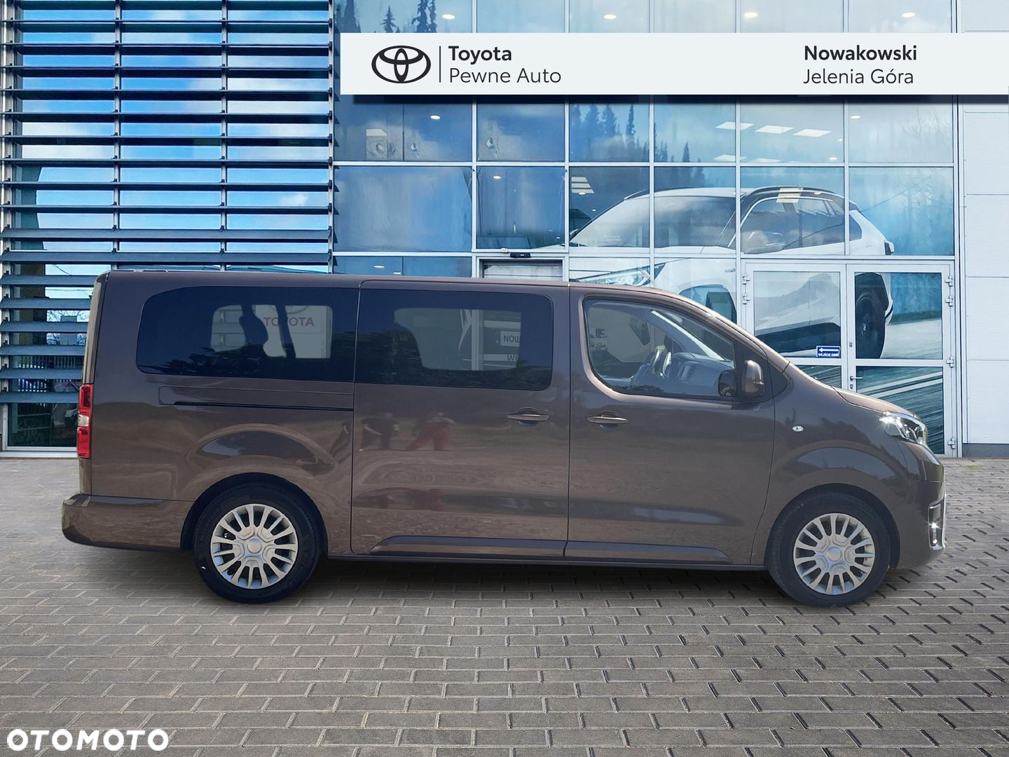 Toyota Proace Verso 2.0 D4-D Long Business - 4
