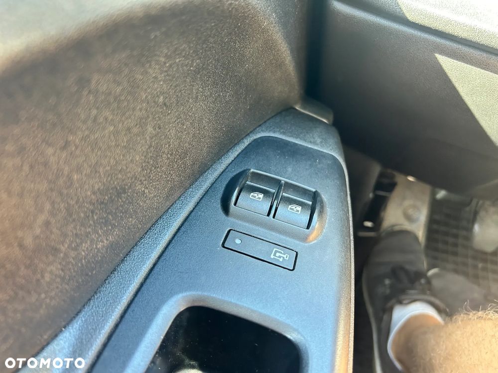 Fiat DOBLO - 16