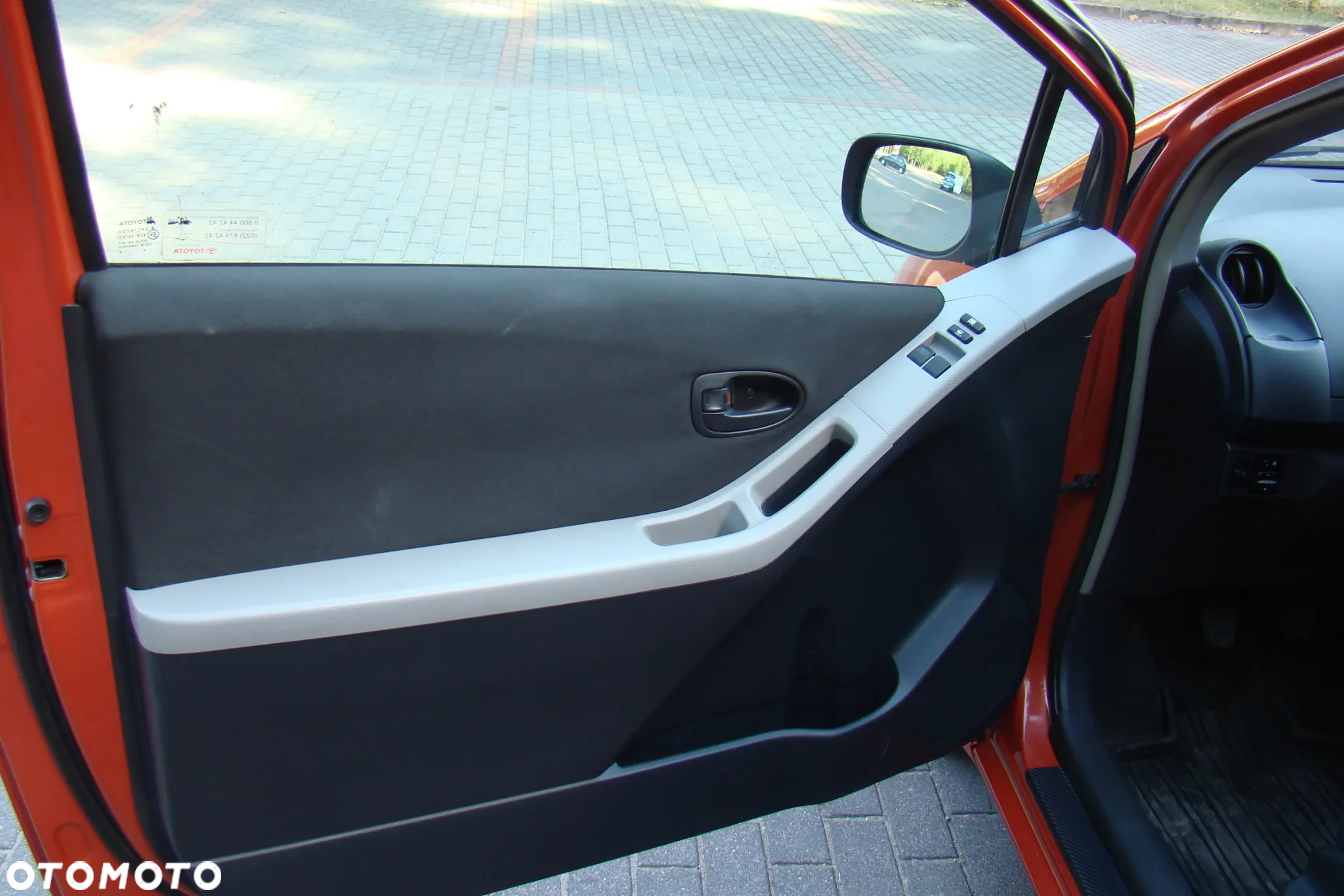 Toyota Yaris 1.4 D-4D Sol - 7