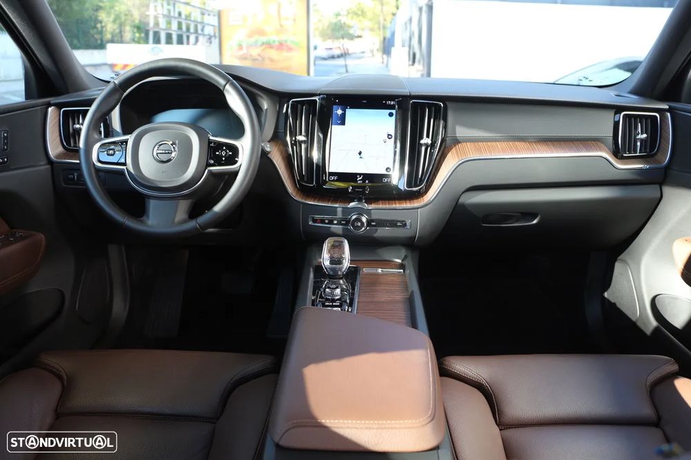 Volvo XC 60 2.0 T6 PHEV Inscription AWD - 18