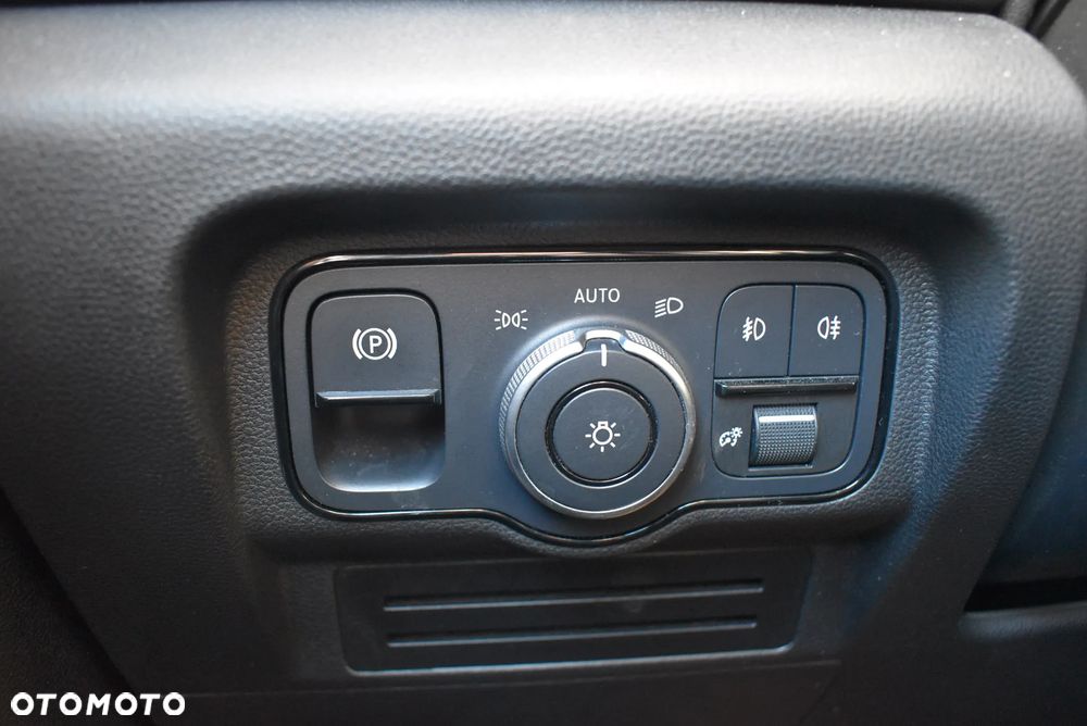 Mercedes-Benz Citan Tourer L1 420.763 - 32