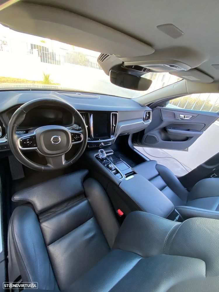 Volvo V60 2.0 T6 AWD TE Inscription Expression - 4