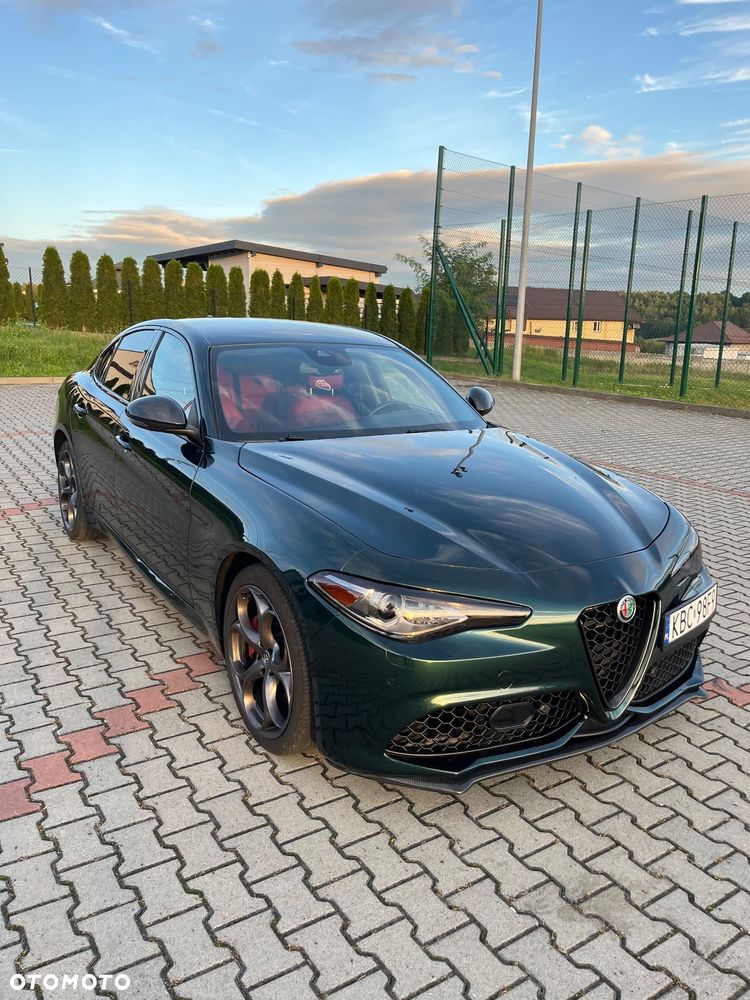 Alfa Romeo Giulia 2.0 Turbo 16V AT8-Q4 Veloce Ti - 7