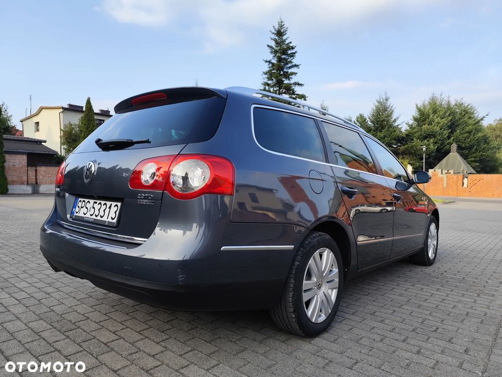 Volkswagen Passat 2.0 TDI DPF 4Mot Highline - 4