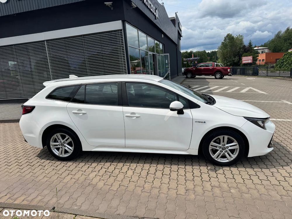 Toyota Corolla 1.8 Hybrid Comfort - 28